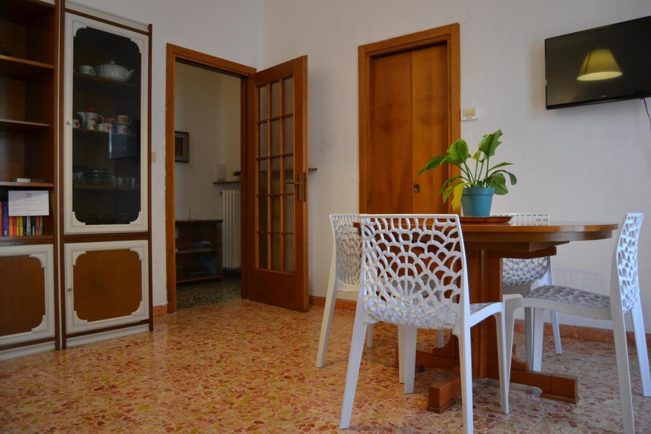Da Fabio E Francesca - Holiday Apartment Верона Екстер'єр фото